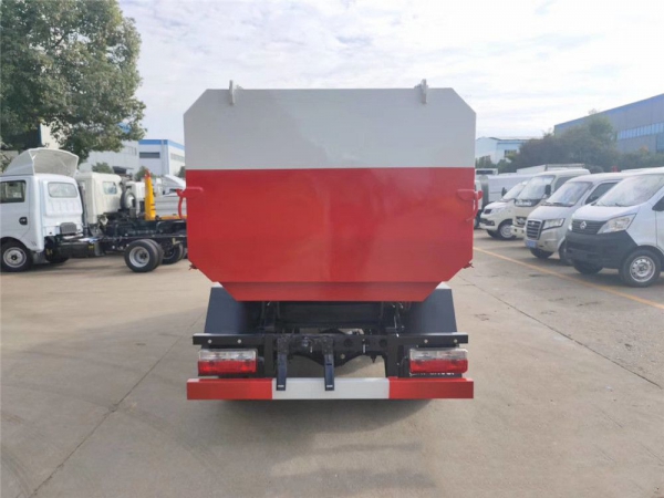 東風(fēng)途逸3方掛桶式垃圾車