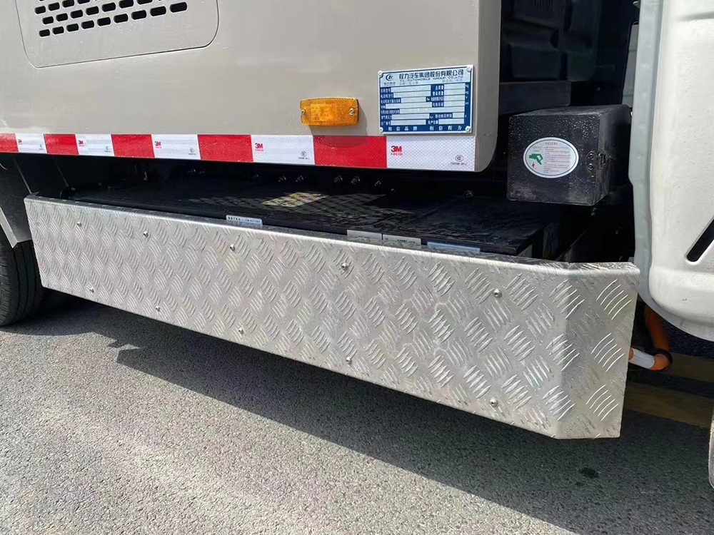 東風小康2.5方電動吸塵車